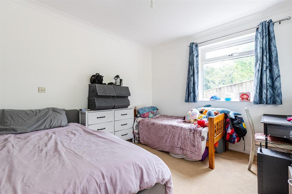 A14 - Mead Way Lower Penns Road - 250723.jpg