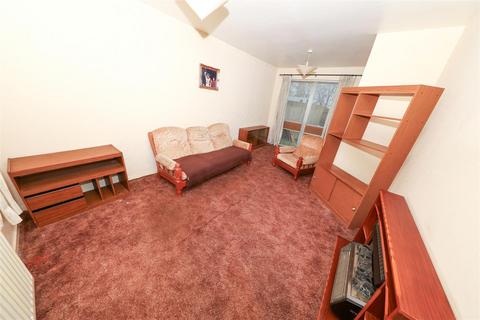 undefined, Tarves Place, Glenrothes