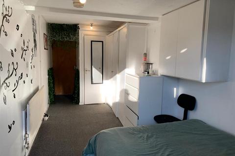 undefined, Room 2,  9 Jessop Road, Stevenage, Hertfordshire