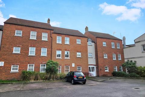 2 bedroom flat for sale, Stafford Keep, Aylesbury HP19
