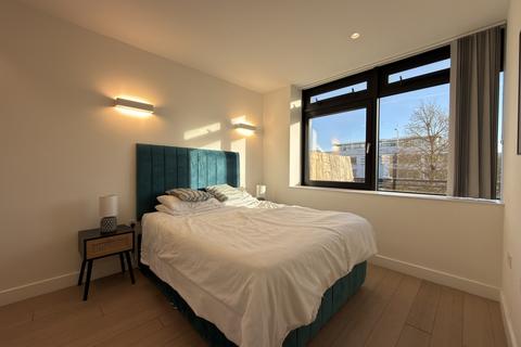 1 bedroom ground floor flat to rent, Harlequin Avenue