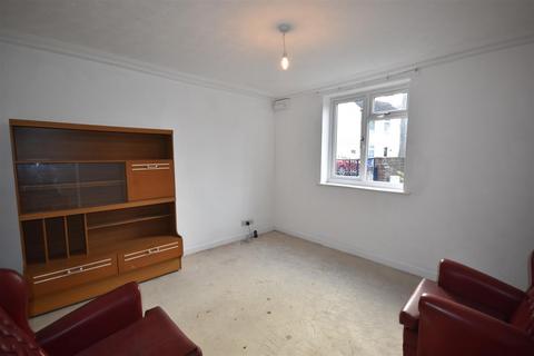 3 bedroom end of terrace house for sale, High Street, Swinefleet, Goole