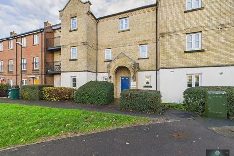 undefined, Trist Way, Crawley RH11