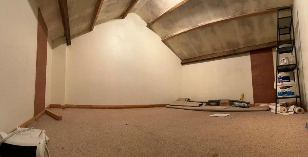 Loft 1.jpg