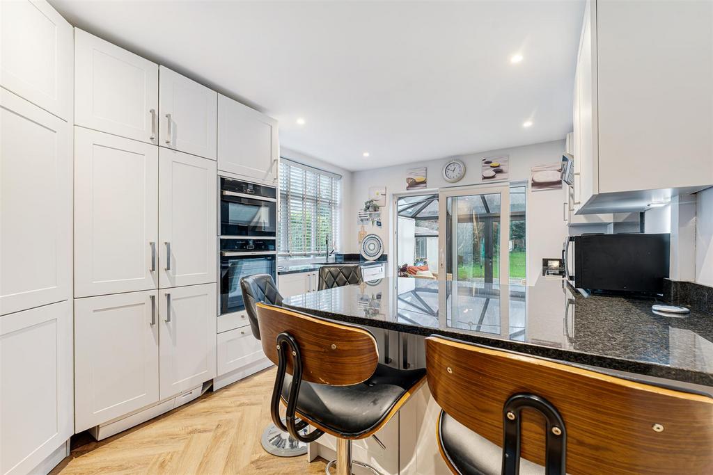 Breakfast Kitchen