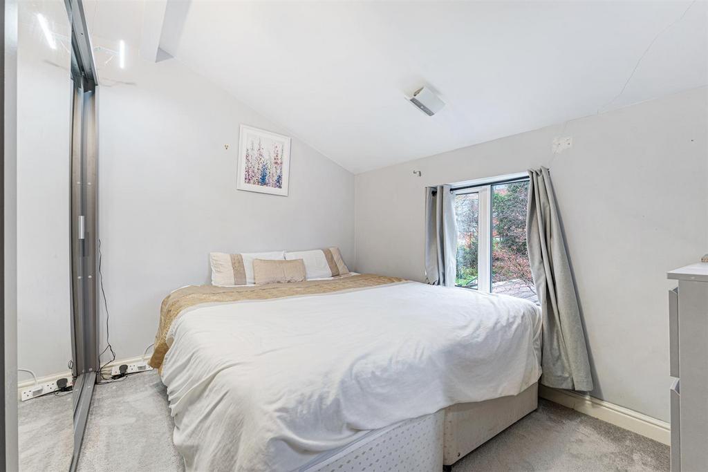 Bed 3
