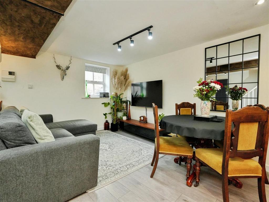 Open Plan Living / Dining / Kitchen