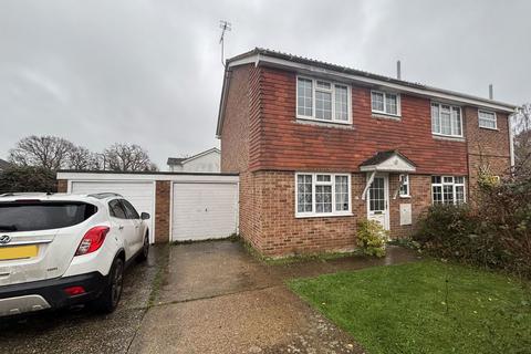3 bedroom semi-detached house for sale, Staplehurst, Kent