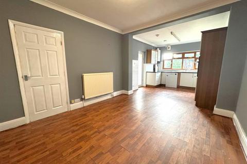undefined, Long Lane, Bexleyheath DA7
