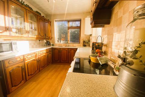 3 bedroom semi-detached house for sale, 25 Owler Lane, Chadderton OL9 9PA