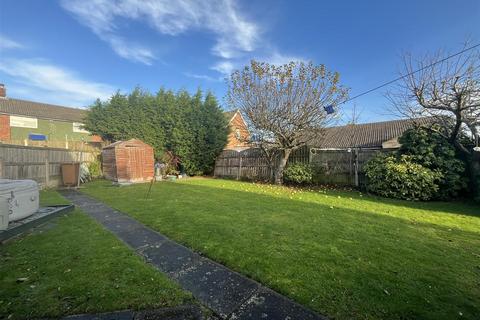 undefined, Greenacre Close, Bradford BD12