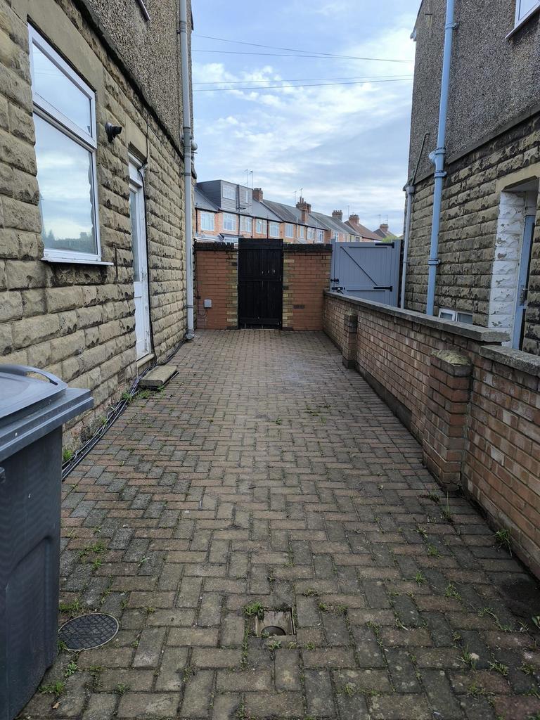 Side access
