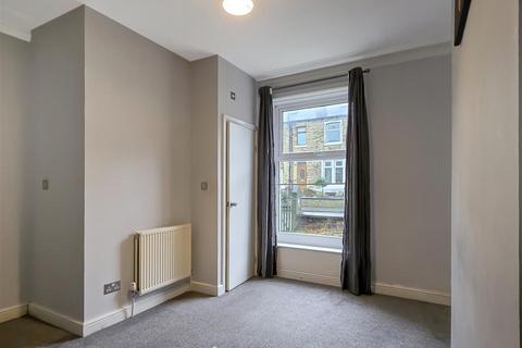undefined, Armitage Road, Huddersfield HD2