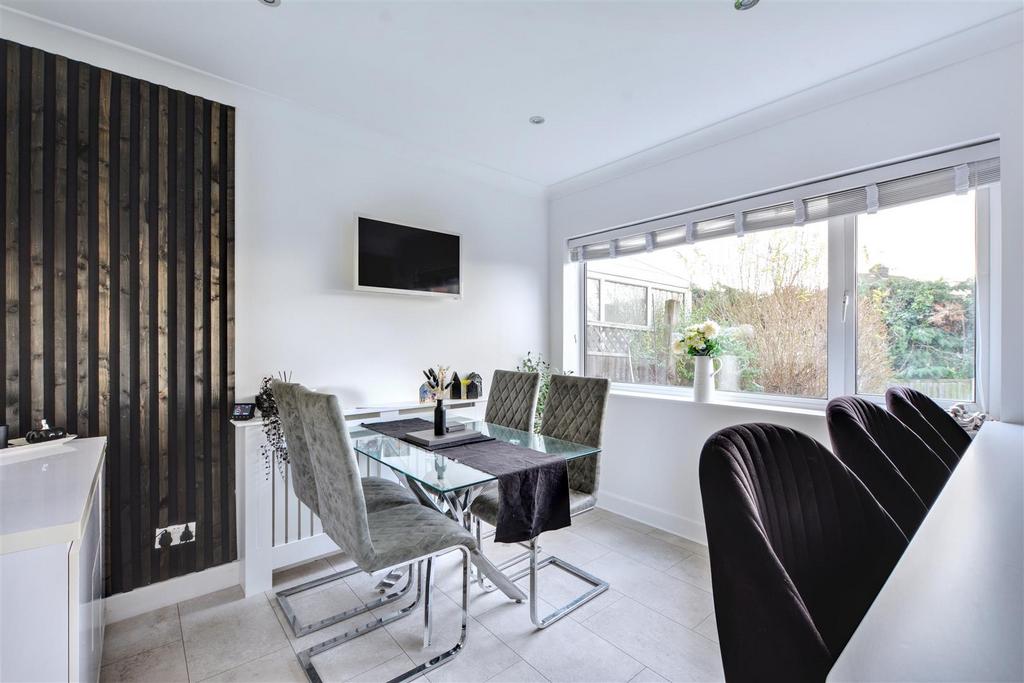 Kitchen Diner 4.jpeg