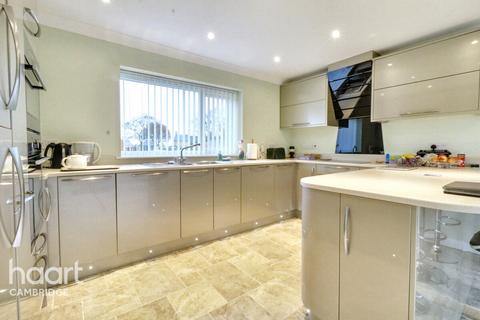 3 bedroom semi-detached house to rent, Bury Green, ELY