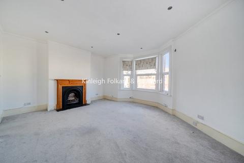 2 bedroom flat to rent, Revelstoke Road, London, SW18