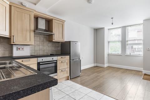 undefined, Aston Road, London, SW20