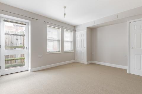 undefined, Aston Road, London, SW20