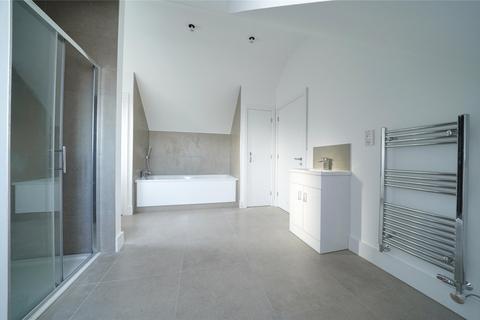 4 bedroom detached house to rent, White Horse Drive, West Row, Bury St. Edmunds, Suffolk, IP28
