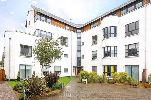 3 bedroom flat for sale, Brighouse Park Cross, Cramond, Edinburgh