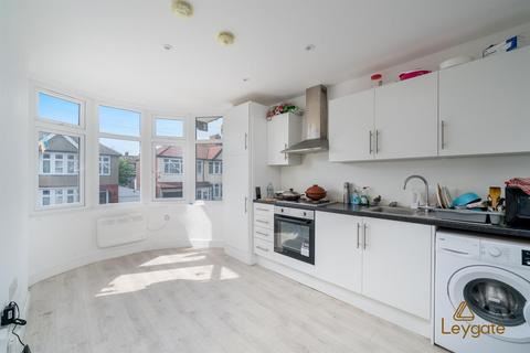 undefined, Thornhill Gardens, Barking IG11