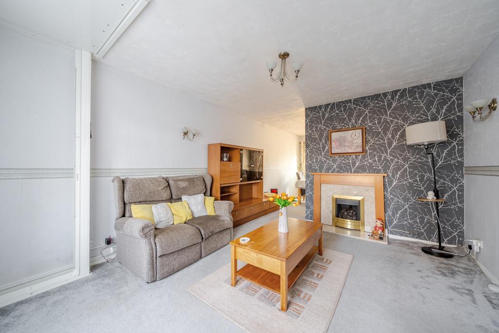 1382409-6-6926fa1645955