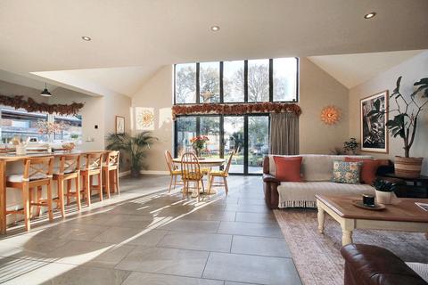 undefined, Woodchurch Road, Ashford TN26