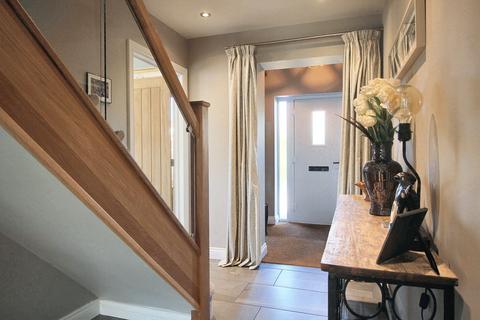 undefined, Woodchurch Road, Ashford TN26