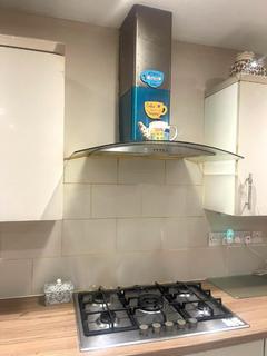 1 bedroom maisonette to rent, Halsbury Road West, Northolt UB5
