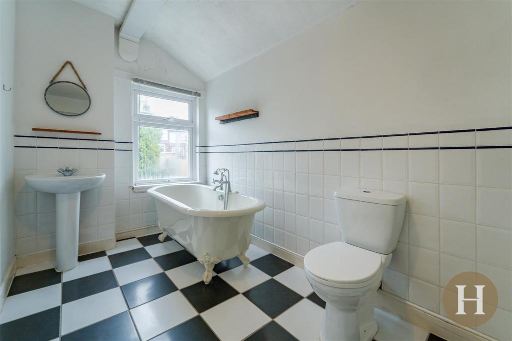 Hadleigh Estate Agents-12.jpg