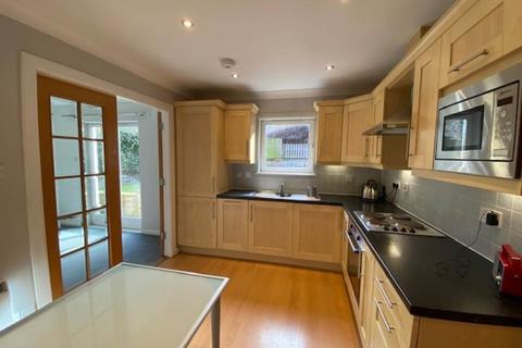 2 bedroom flat to rent, Canon Lane, Edinburgh,