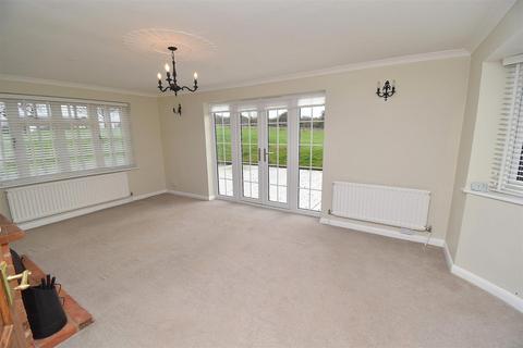 undefined, Great Gibcracks Chase, Sandon