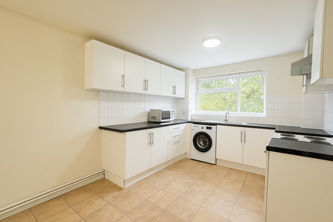 undefined, Poynders Gardens, London SW4