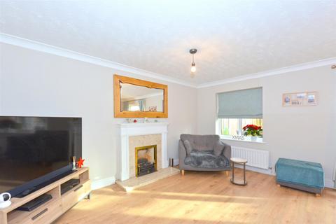 undefined, Butterwick Drive, Herongate, Shrewsbury