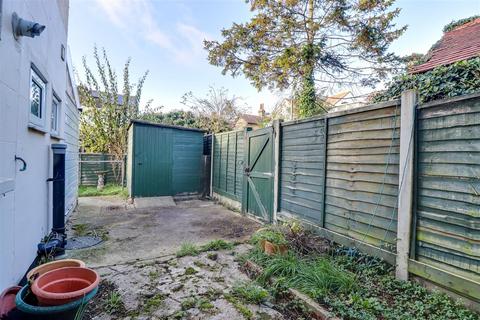 undefined, Westbourne Grove, Westcliff-On-Sea SS0