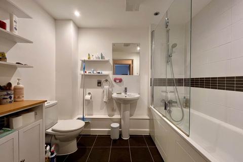 undefined, Grantham Road, Manor Park, E12