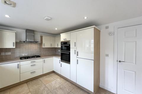 undefined, Bownder Marhaus, Newquay TR7