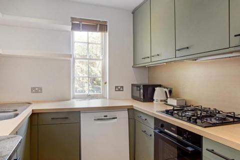 2 bedroom apartment to rent, Montagu Mansions, London W1U