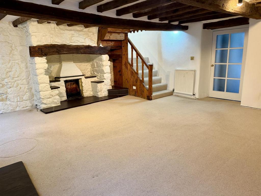 Entrance Lounge