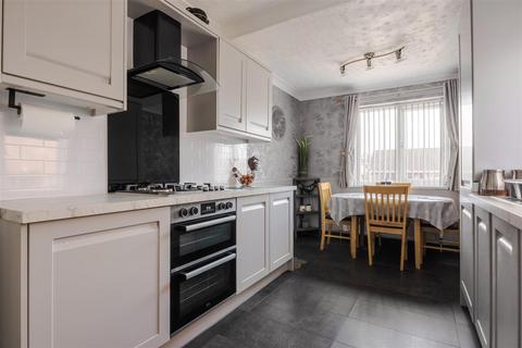 3 bedroom semi-detached house for sale, Whitfield Road, Scunthorpe