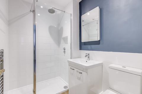 4 bedroom detached house to rent, Ferndale Drive, Wigan WN6