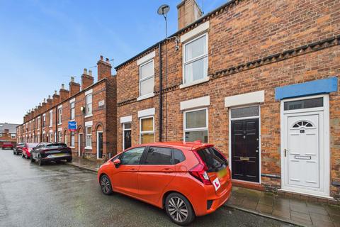 Terraced house - South Street, Chester, CH3
