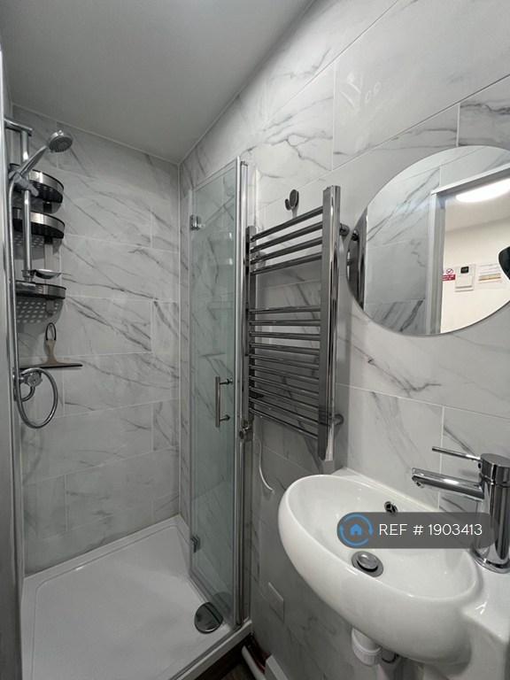En-Suite Bed 1