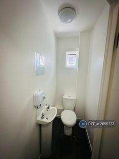 1 bedroom in a house share to rent, Chaplin Road, Harrow, HA0