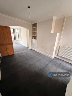 2 bedroom terraced house to rent, Briardale Road, Birkenhead, CH42
