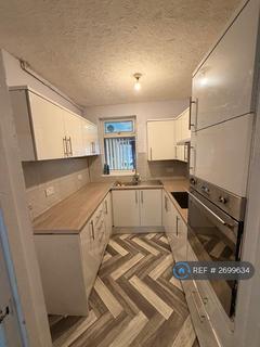 2 bedroom terraced house to rent, Briardale Road, Birkenhead, CH42