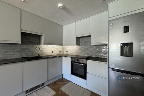 undefined, Cline Road, London, N11