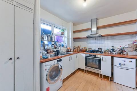 2 bedroom flat to rent, Denmark Road, Camberwell, London, SE5