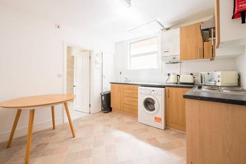 Corrance Road, Brixton, London, SW2