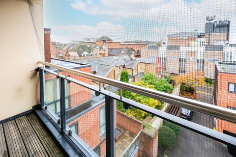 undefined, Martyr Road, Guildford, GU1